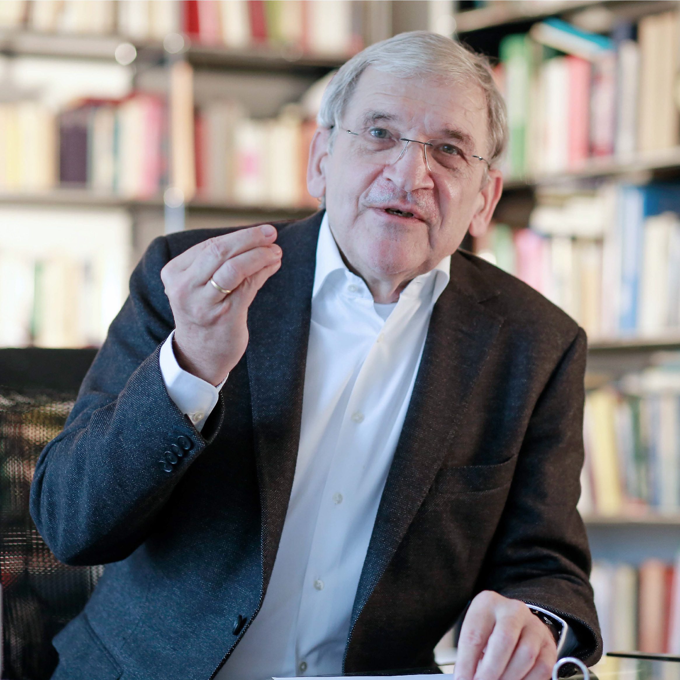 Prof. Peter Klaus